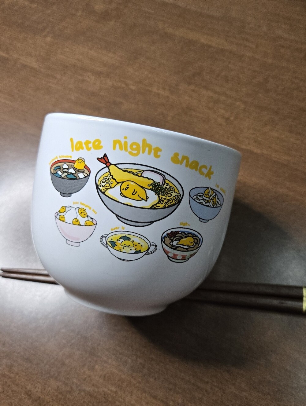 SANRIO Gudetama Top Ramen "Late Night Snack" Ceramic Bowl (20 oz)